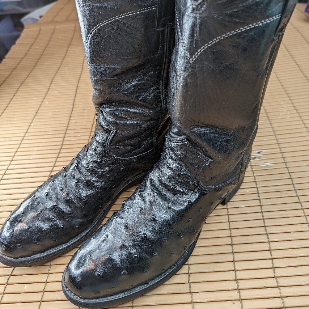 Larry Mahan women's sz 5.5B Exotic Full Quill Ostrich black leather roun…
